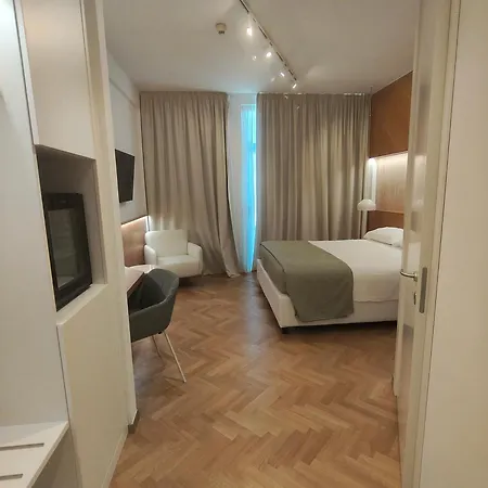 Hotel Excelsior