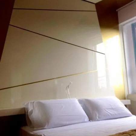 Excelsior Szálloda 4*